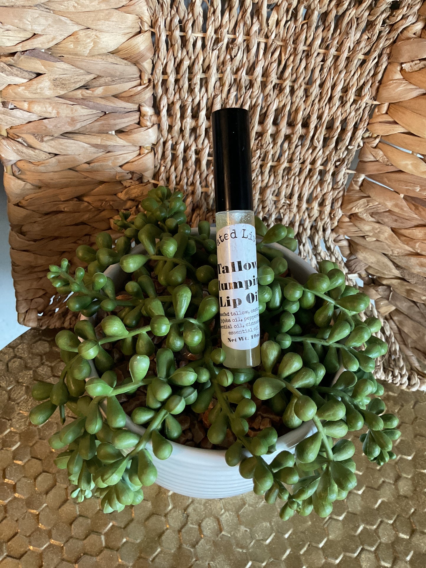 Tallow Plumping Lip OIl